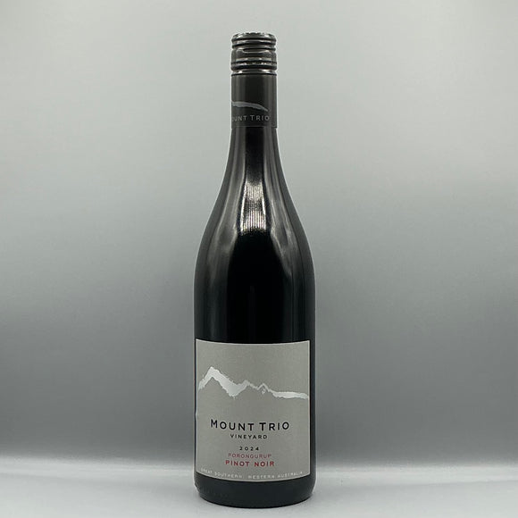 MOUNT TRIO PINOT NOIR